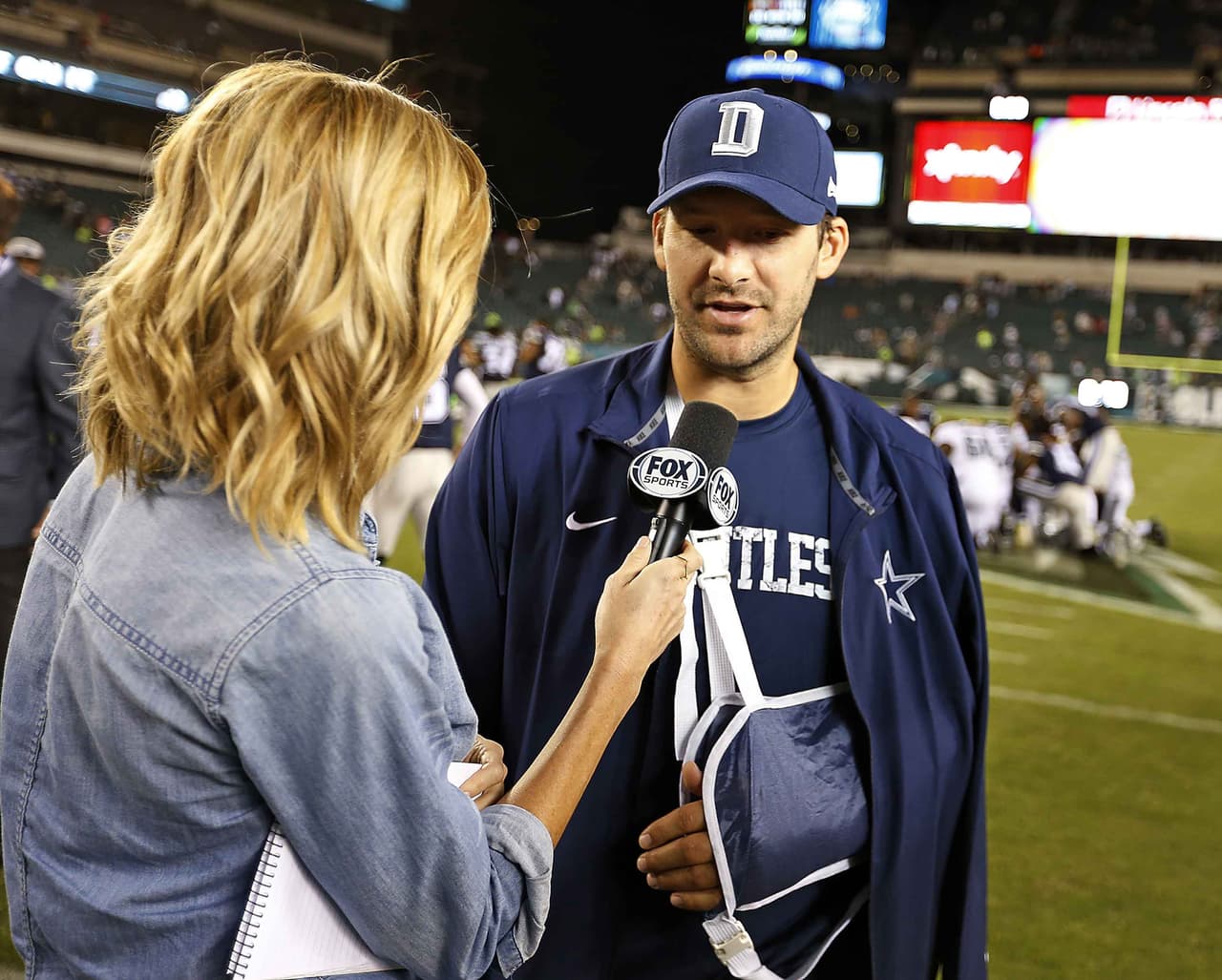Tony Romo no necesitará cirugía en la clavícula pero se perderá alrededor de ocho semanas