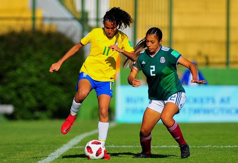 México controló el partido y se llevó una victoria que lo dejó en el segundo lugar con 6 puntos, superado por Japón por diferencia de goles, con +6 de las niponas.