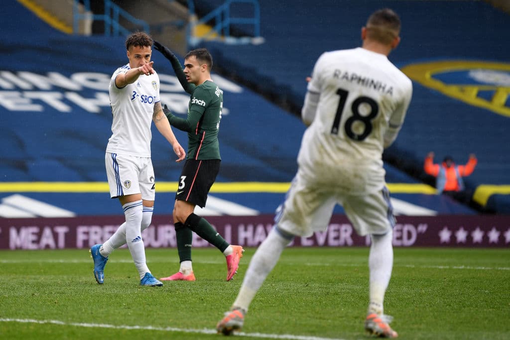 Tottenham continúa sin levantar y el Leeds United los vence 3-1.