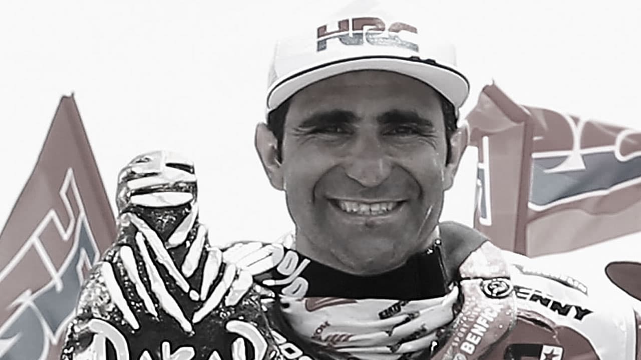 El motociclista portugués Paulo Gonçalves perdió la vida tras accidentarse en la séptima etapa del Rally Dakar y se convierte en el 25° fallecido en la historia del rally más demandante del mundo.