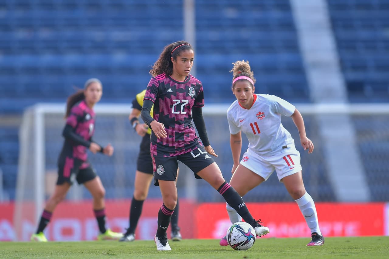 No se logran batir las porterias en el duelo amistoso entre México y Canad´a y se conforman con el empate 0-0.