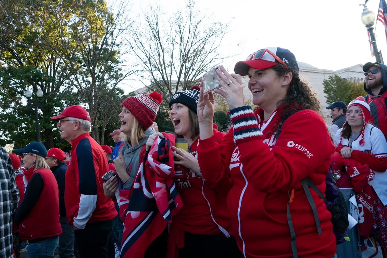 Los Washington Nationals llegaron por primera vez a la Serie Mundial y se adjudicaron el título tras superar a los Houston Astros.