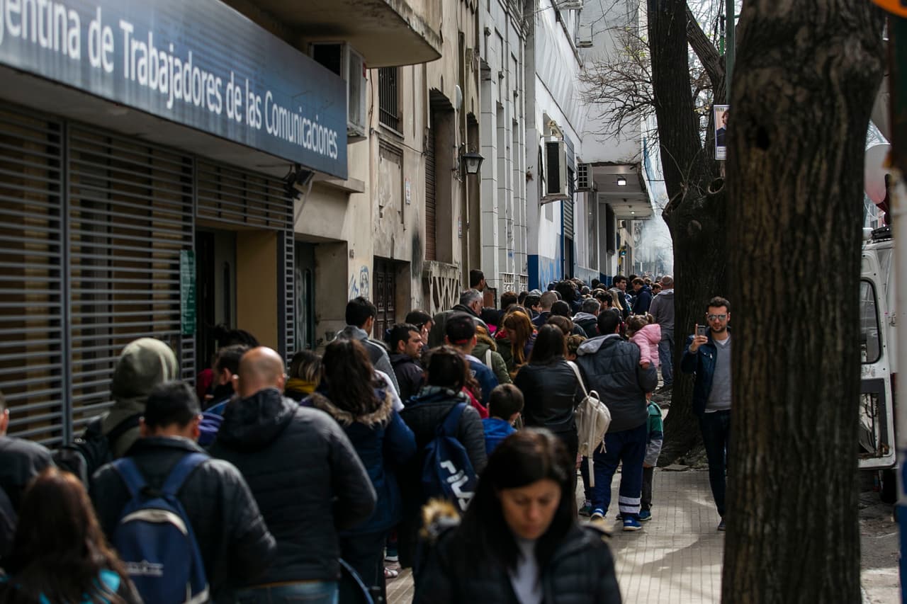 Las filas de espera eran muy largas.