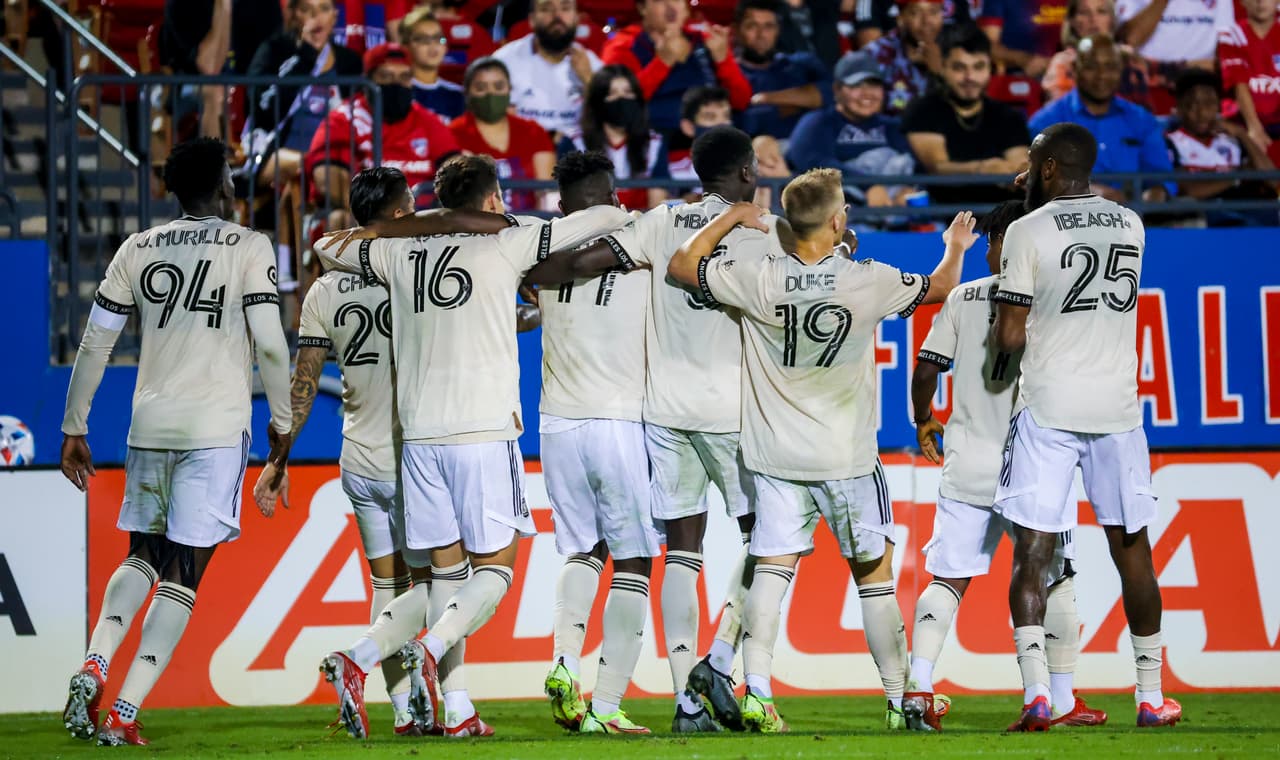 Que le permite seguir haciendo números para meterse en los Playoffs de la MLS.
<br>