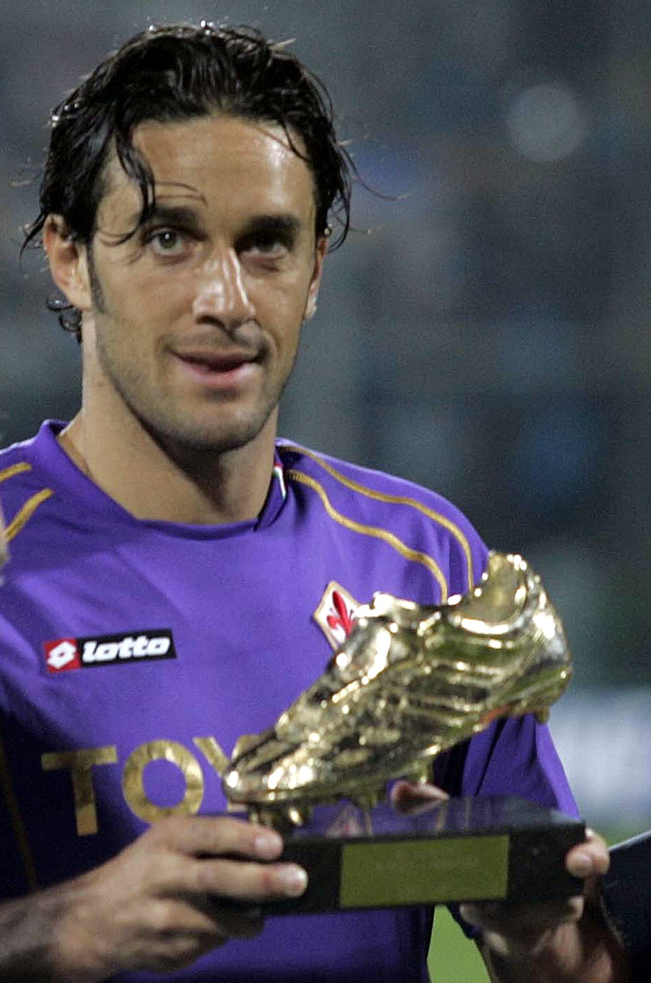 Luca Toni fue ganador de la Bota de Oro en la temporada 2005/06.