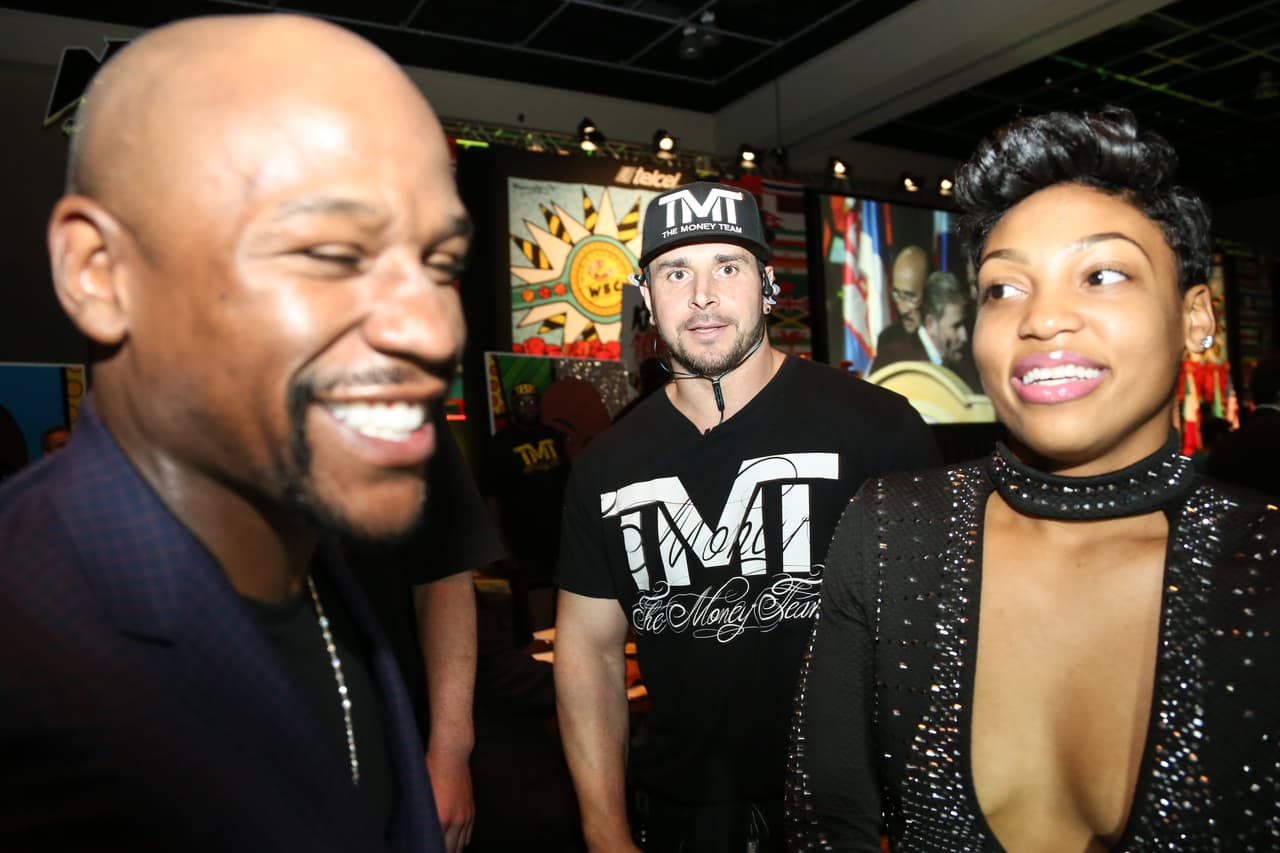 Balean en Atlanta a supuesto guardaespaldas de Floyd Mayweather