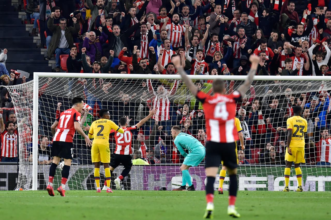 Las imágenes de la resaca de la eliminación de la Copa del Rey.
