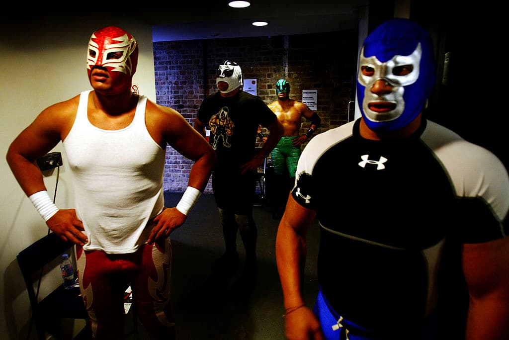 La serie tratará de presentar a la familia mexicoamericana y que combinará aventura con humor, junto con un reparto latino.