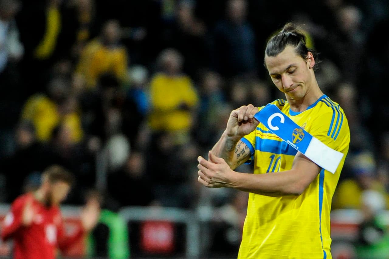 Ibrahimovic, capitán y referente, puso dos goles en toda la serie pero los portugueses se quedaron con el cupo al Mundial.