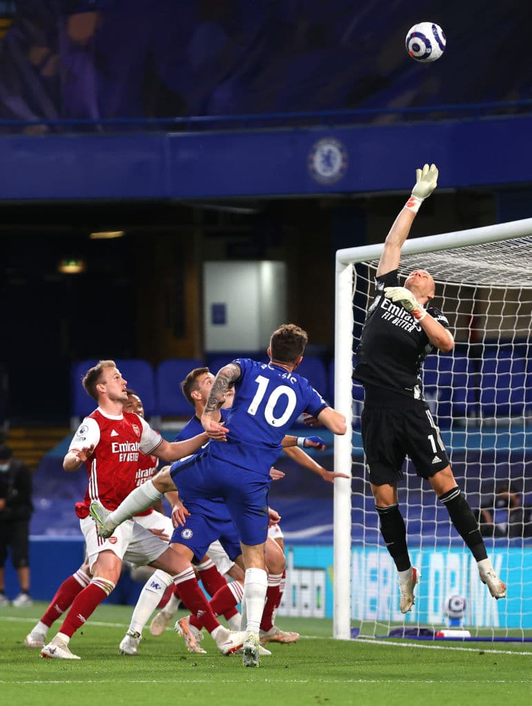 Arsenal se impone ante el Chelsea por la mínima con anotación de Emile Smith Rowe al minuto 16, durante el Derby del norte de Londres. Los 'Gunners', con este resultado, siguen buscando puestos en la Europa League.