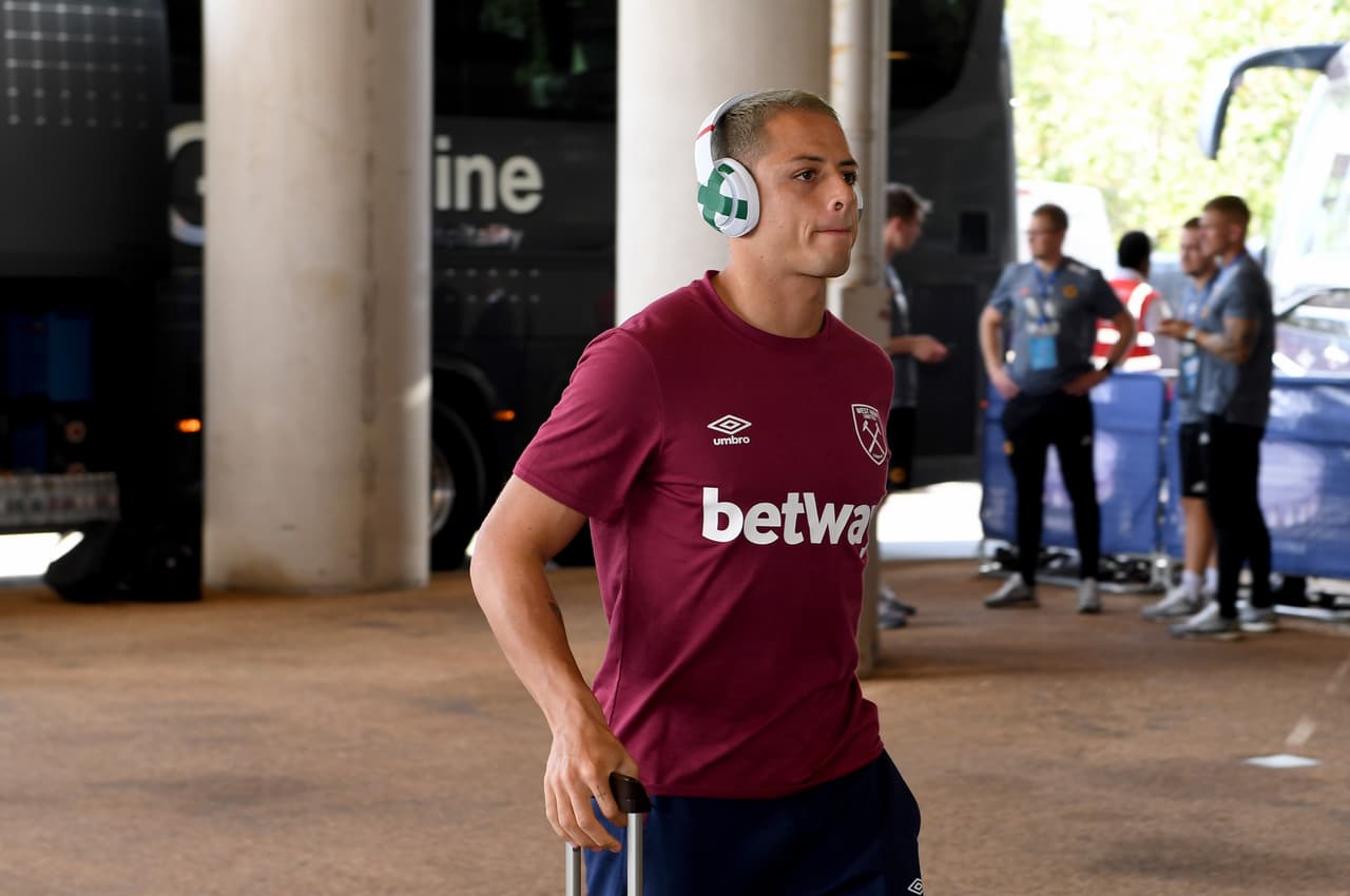 Con el West Ham estaban convocados los dos mexicanos, pero Javier 'Chicharito' Hernández fue al banco de suplentes.