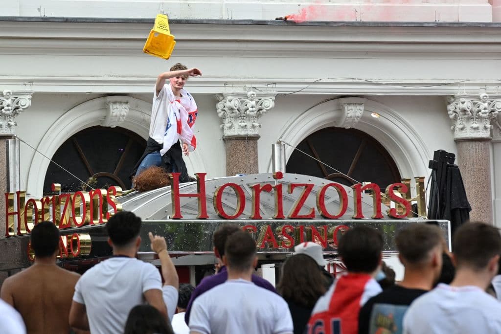 No respetaron los espacios públicos.