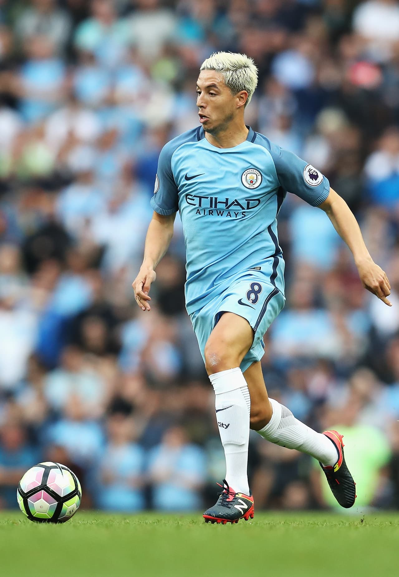 Los rumores sobre el regreso de Samir Nasri a Inglaterra siguen siendo intensos. Manuel Pellegrini, quien lo dirigió en el City, lo quiere para su West Ham.