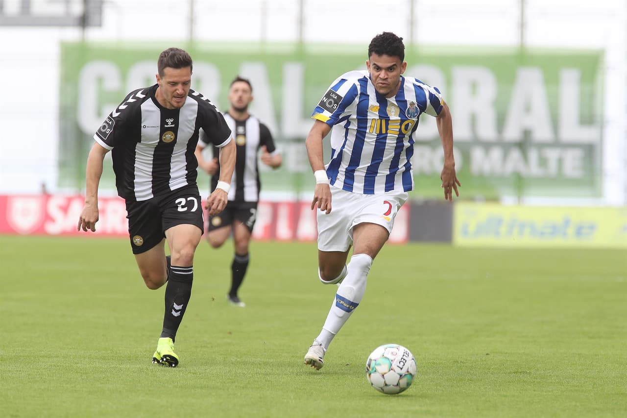 Porto se impone ante CD Nacional con marcador de 1-0 en la Primeira Liga. El gol fue por parte de Mehdi Taremi al minuto 20, quien ha sido goleador en los últimos tres encuentros de los 'Dragones Azules'. La escuadra del mexicano Jesús 'Tecatio' Corona sigue ocupando la segunda posición dentro de la liga portuguesa.