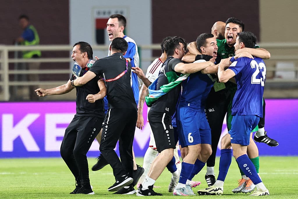 Uzbekistán comenzará a escribir su historia en Mundiales