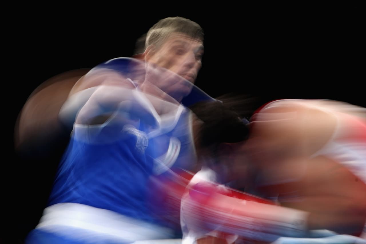 No únicamente en las caricaturas japonesas, los peleadores se mueven más rápido que la velocidad de la luz, esta es la prueba en el boxeo.