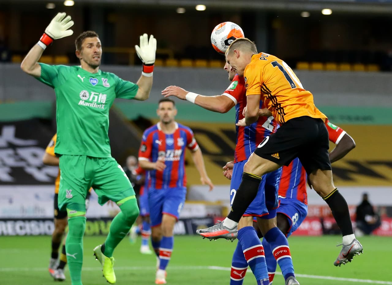 Con goles de Daniel Podence y Jonny Otto, los Lobos consiguen los tres puntos y continúan en la lucha de competiciones europeas.