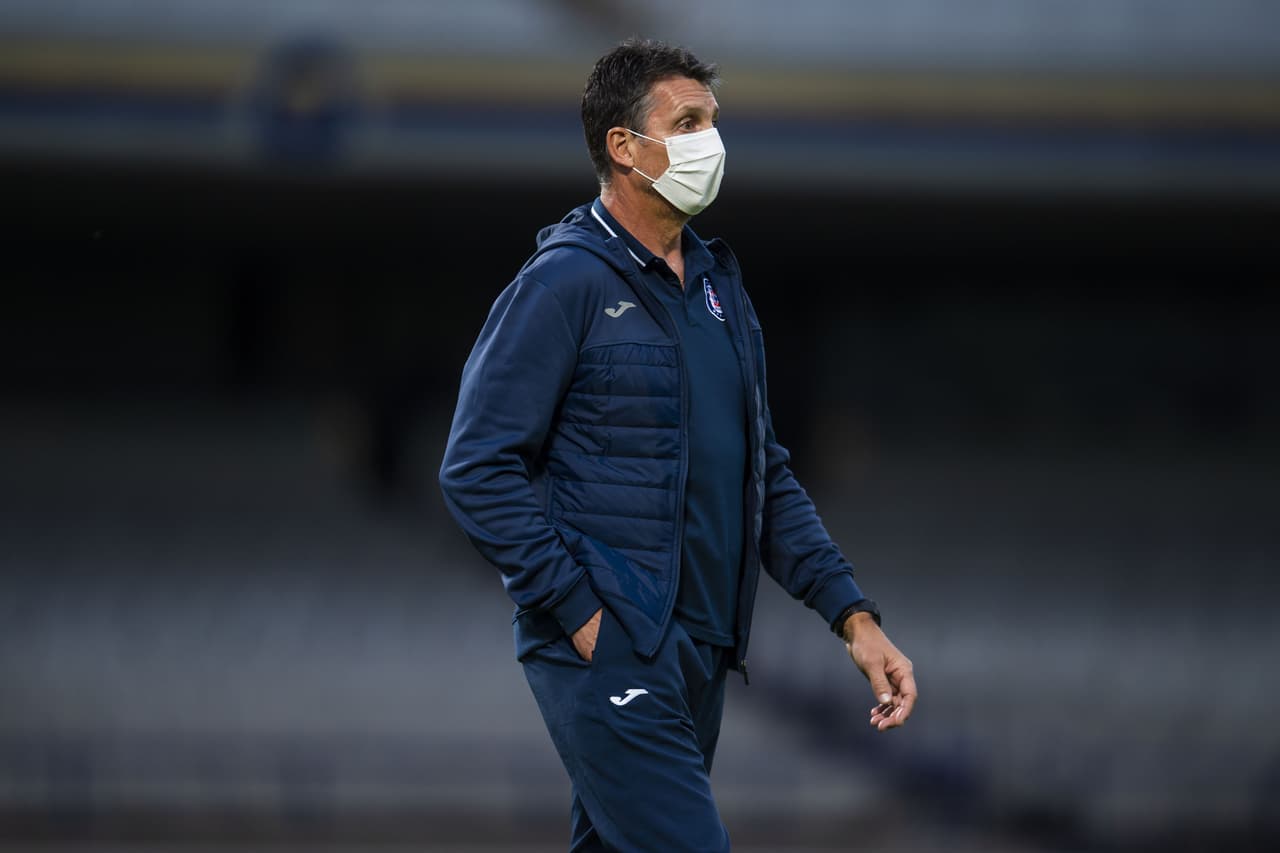 Santiago Giménez renueva con Cruz Azul; Cabecita podría salir