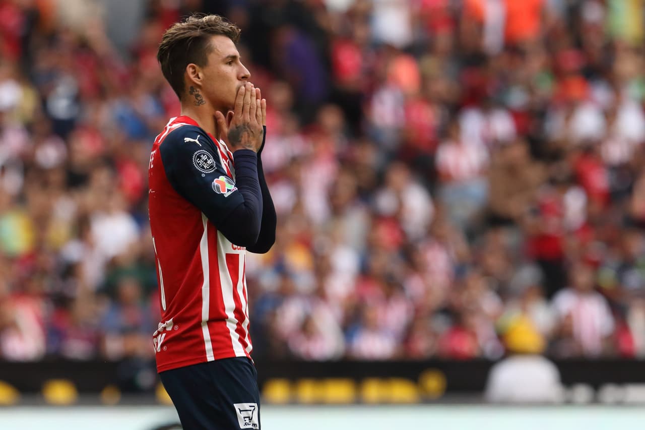 'Chicote' Calderón nunca pudo ganar un mano a mano.