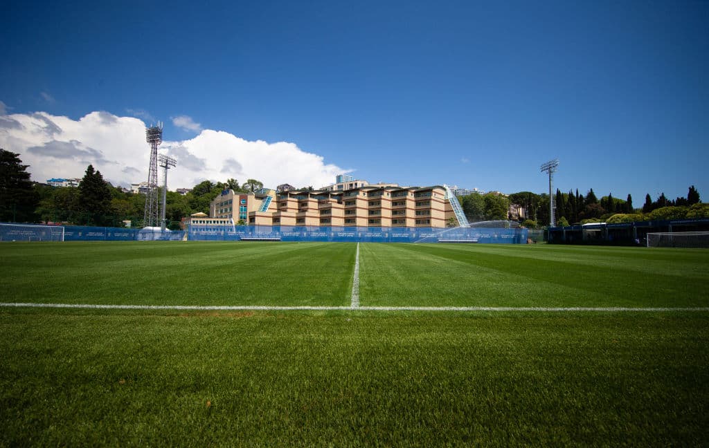 Así es la guarida que Brasil tendrá en Rusia 2018. Balcones con vista al mar, una cancha, áreas de esparcimiento y relajación, y habitaciones de lujo a disposición de los artistas del balón.