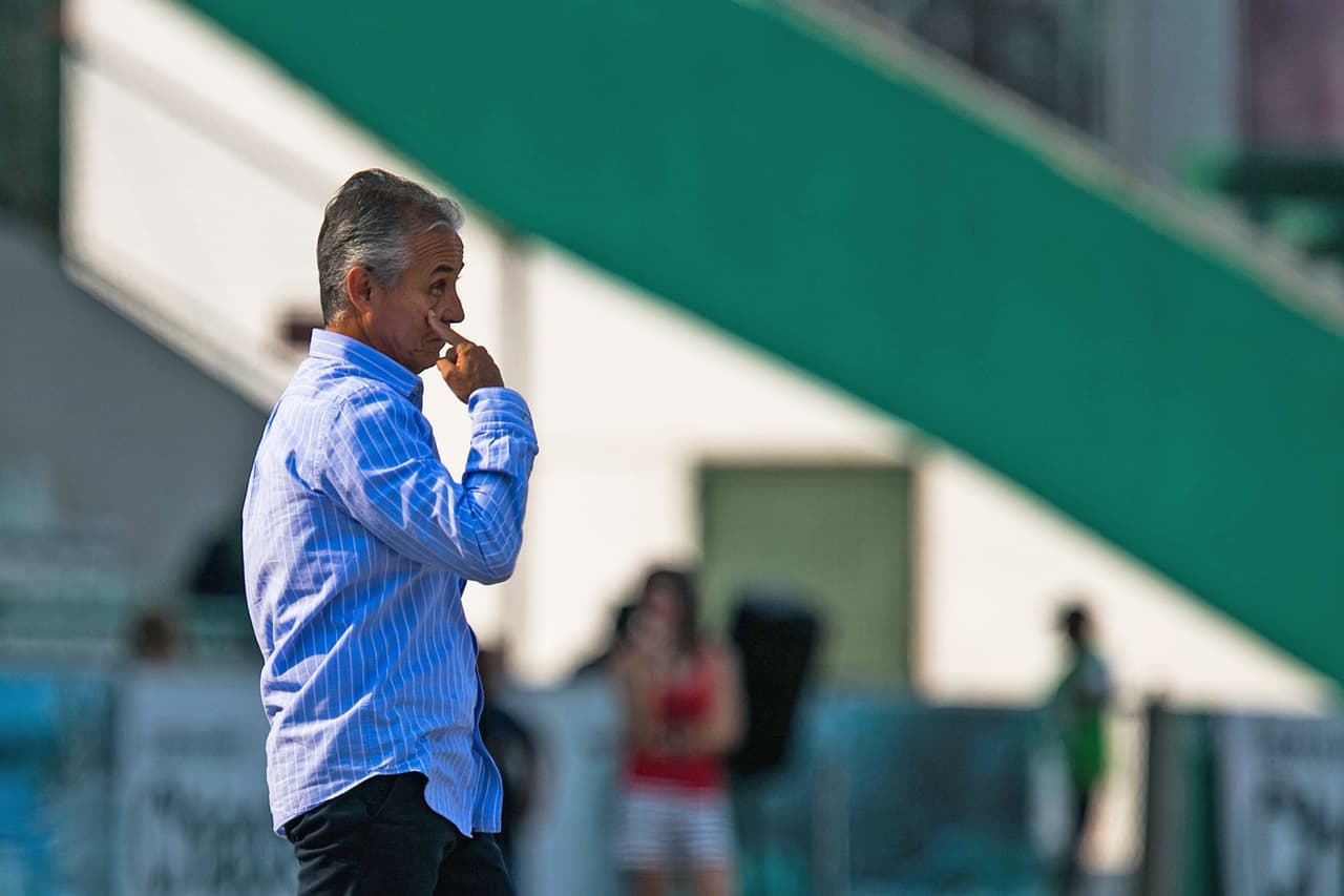 Actualmente, dirige al Atlante intentando regresar a los Potros a Primera División. Su oportunidad con un ‘grande’, dirigiendo a Cruz Azul, la desperdició.