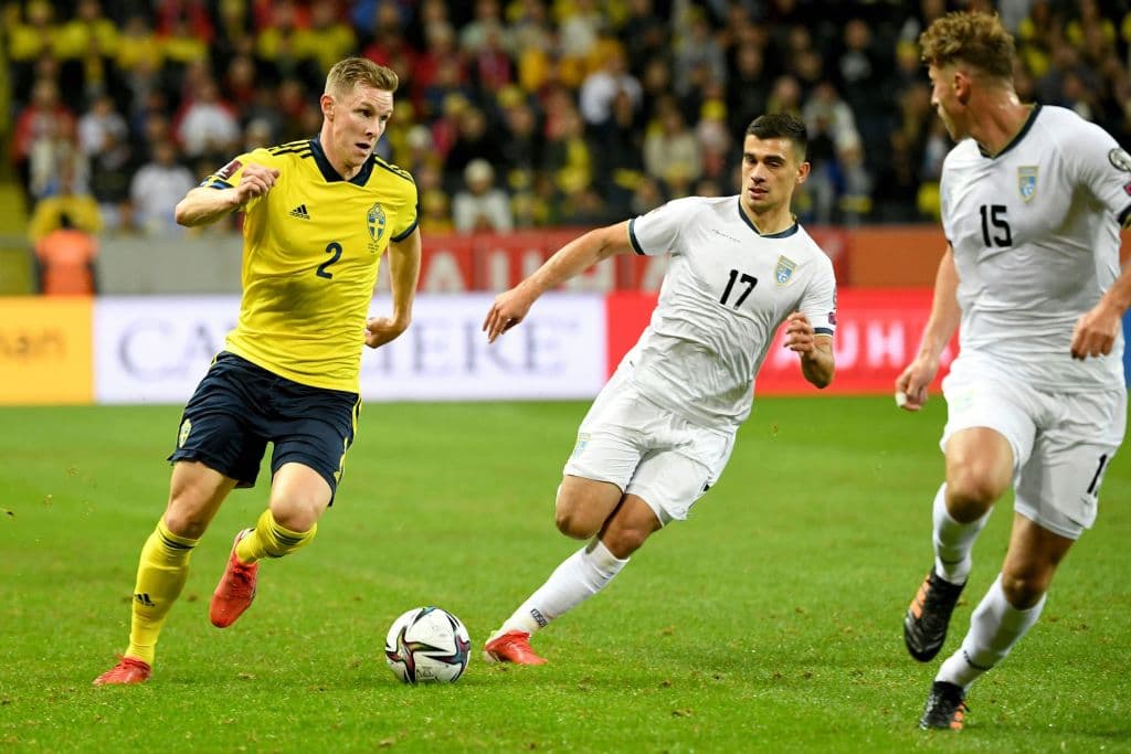 Emil Forsberg, Alexander Isak y Robin Quaison son los hombres que noqueron a Kosovo en la victoria 3-0 de Suecia.