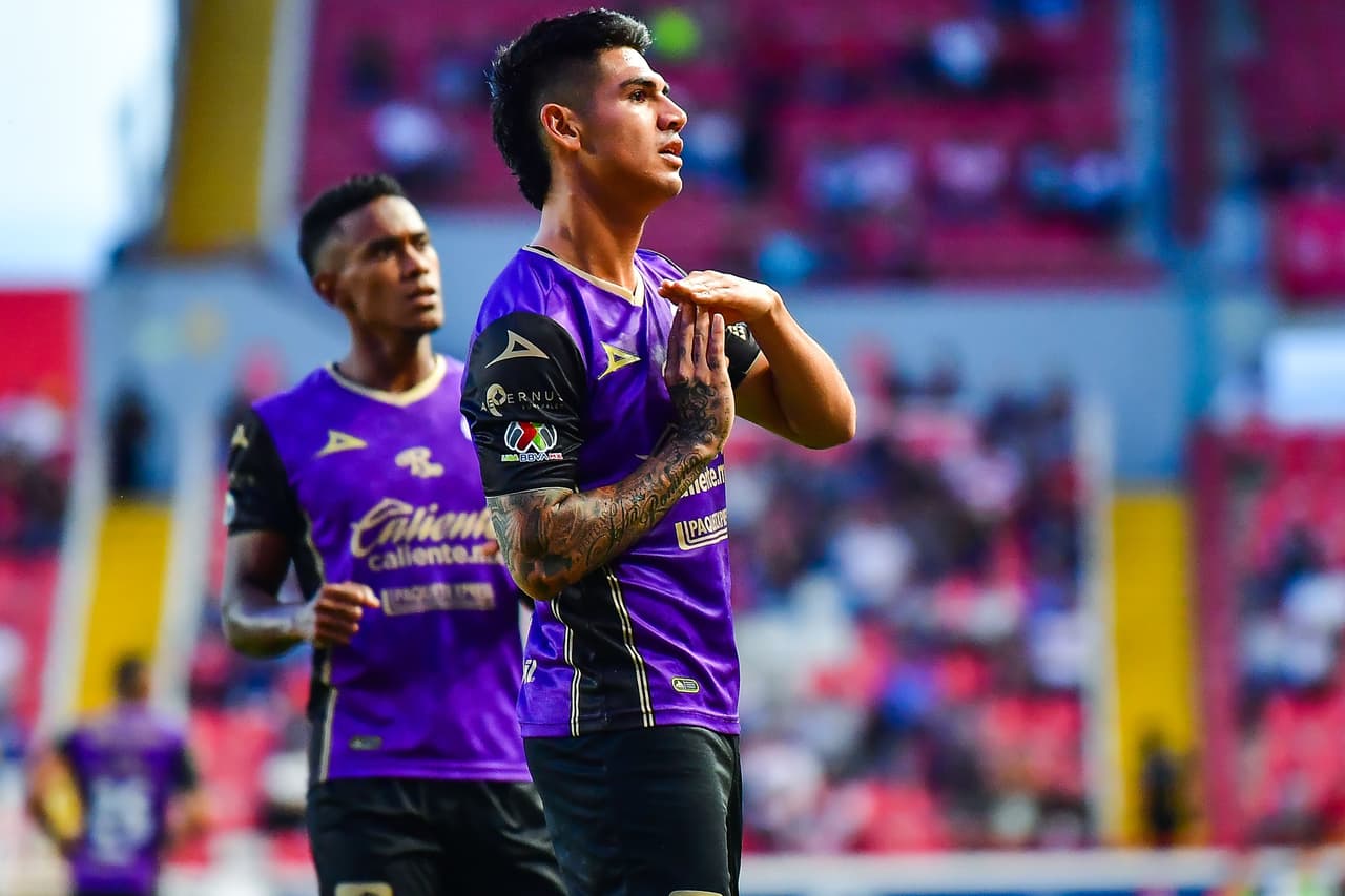 Así celebraba el cuadro sinaloense el triunfo parcial.