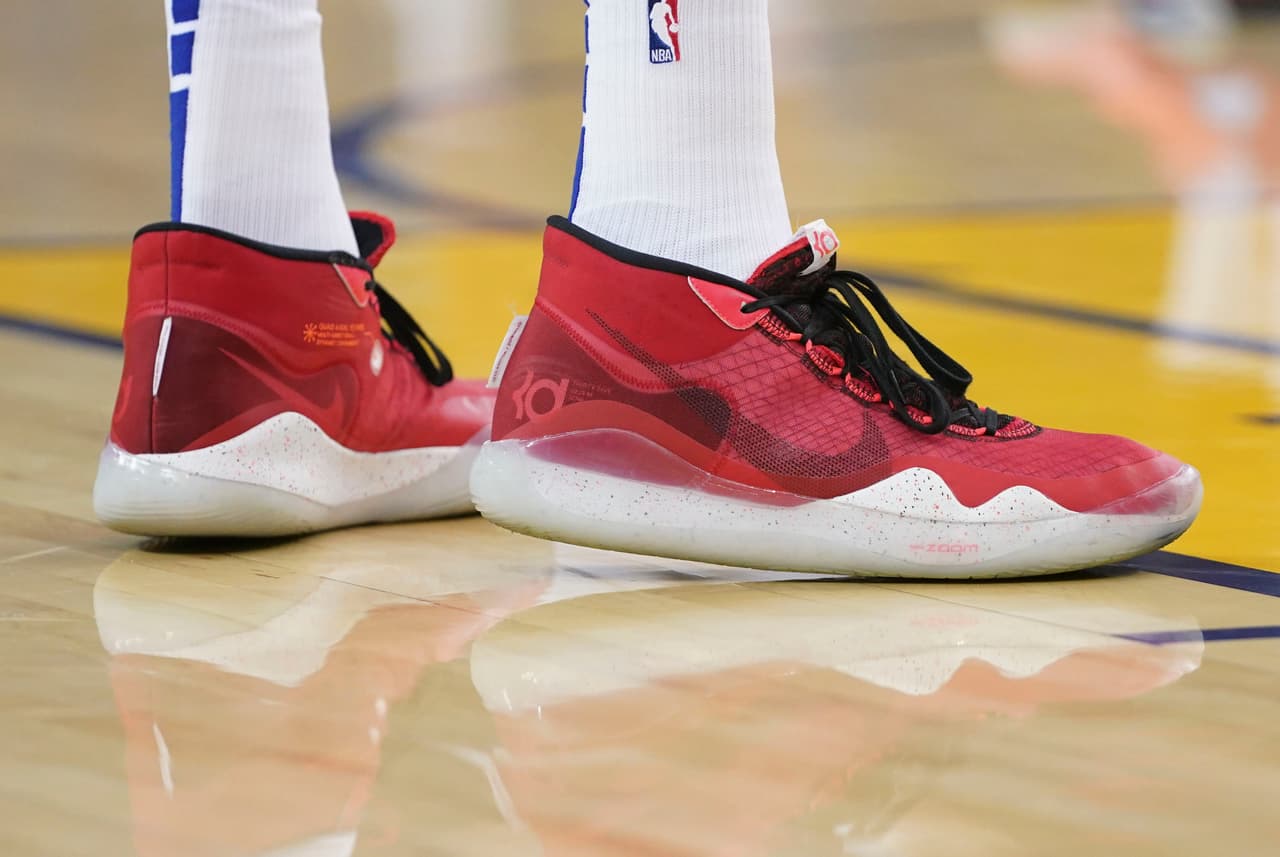 <b>Kevin Durant, Golden State Warriors.</b>