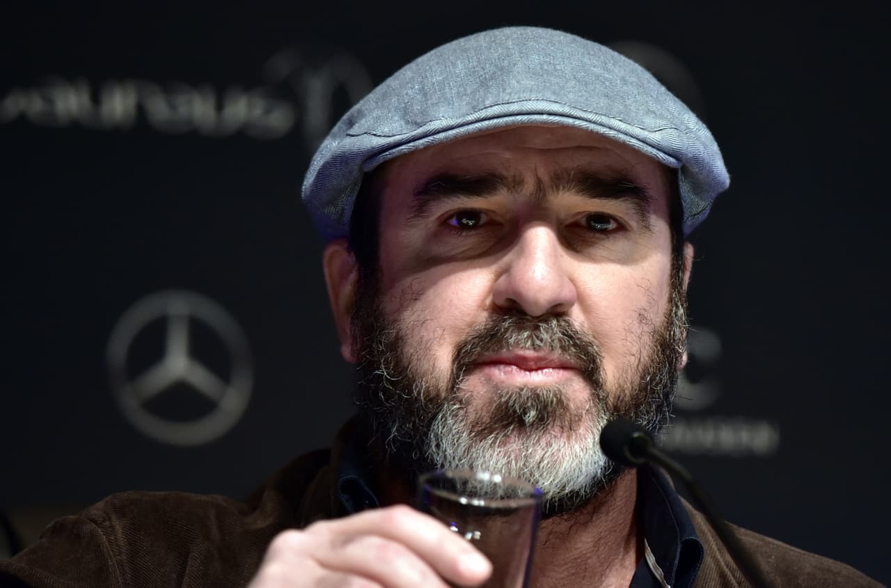 Eric Cantona se postula como entrenador para Inglaterra en video