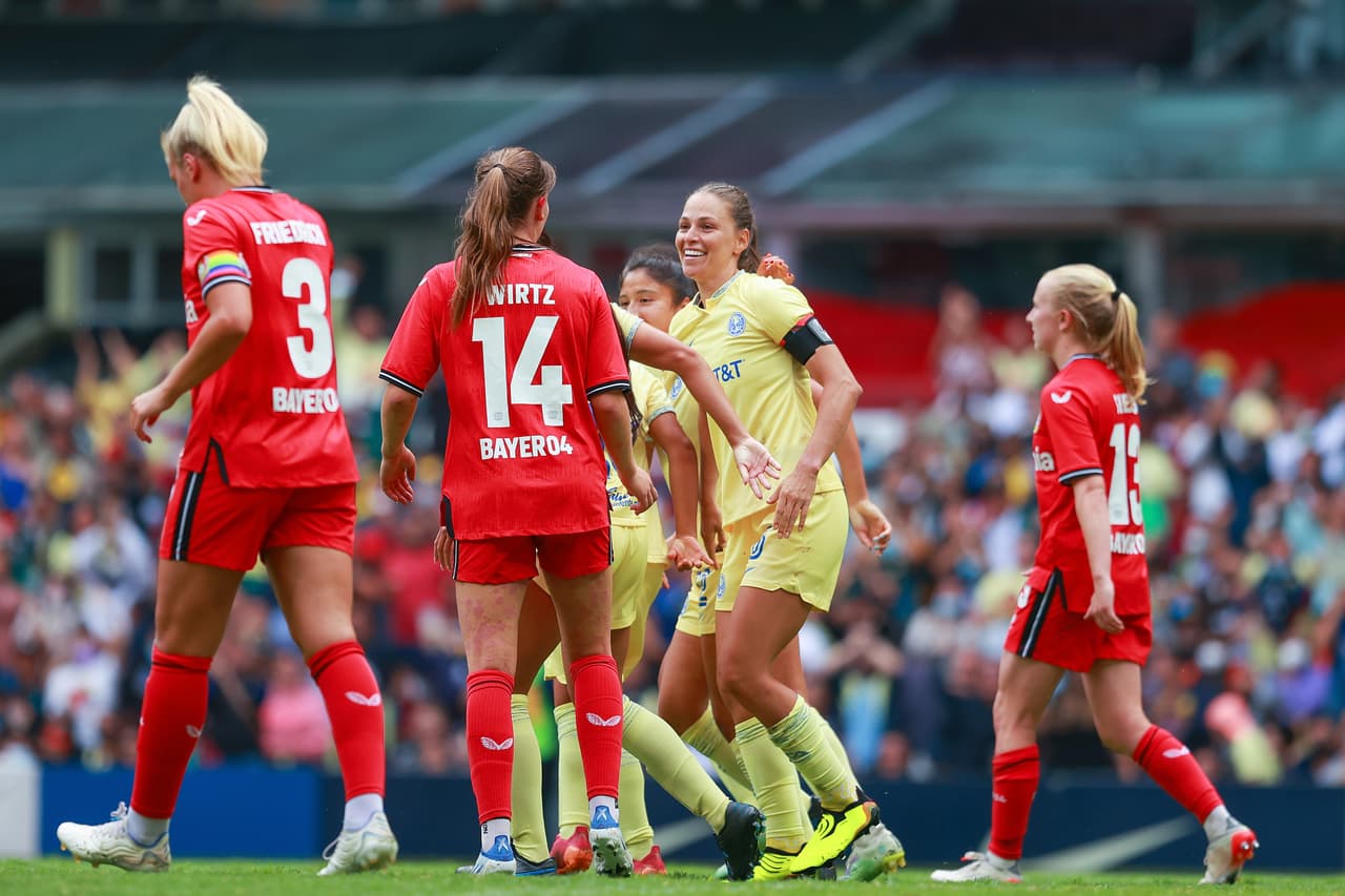 América Femenil derrotó al Bayer Leverkusen sobre la hora con un cabezazo de Janelly Farías para llevarse el partido amistoso en la cancha del Estadio Azteca.