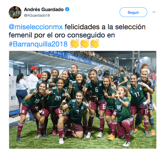 El saludo de Andrés Guardado, mundialista con México y jugador del Betis.