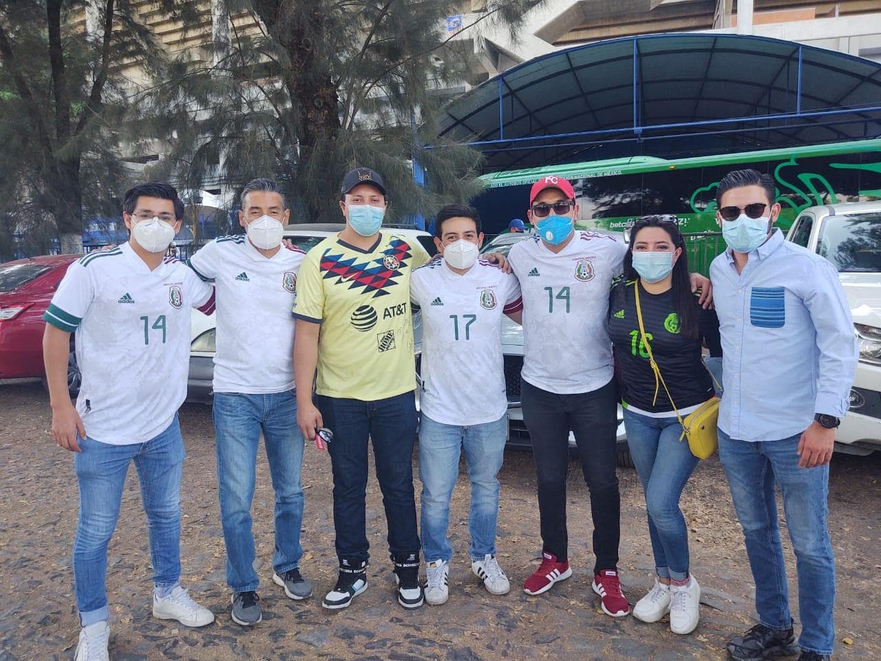Así llegaron los fanáticos de la Selección Mexicana para apoyar a su equipo durante la semifinal ante Canadá por un boleto a los Juegos Olímpicos de Tokio 2020.