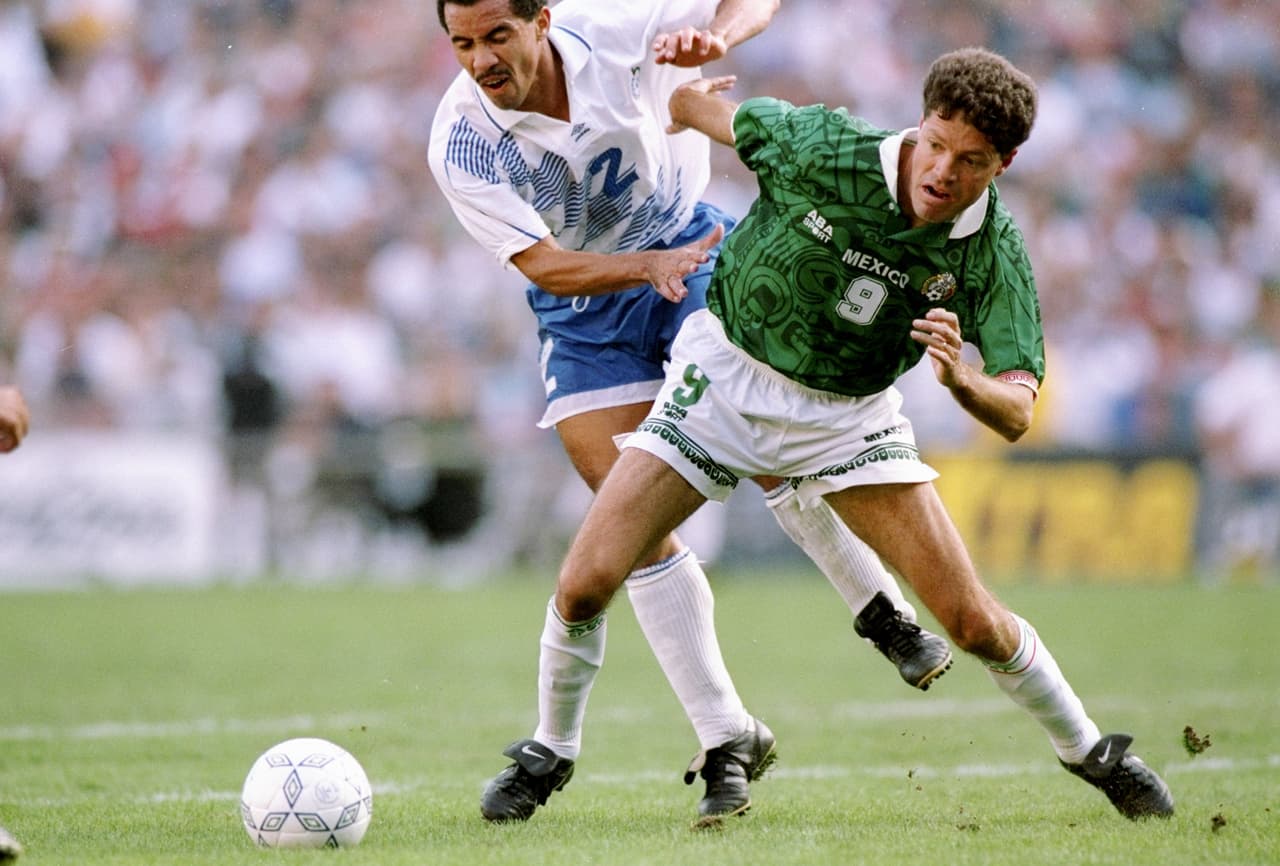 Ricardo Peláez triunfó con América y Necaxa, pero cuando estaba en las Chivas una lesión de rodilla mal tratada lo obligó a dejar el fútbol.