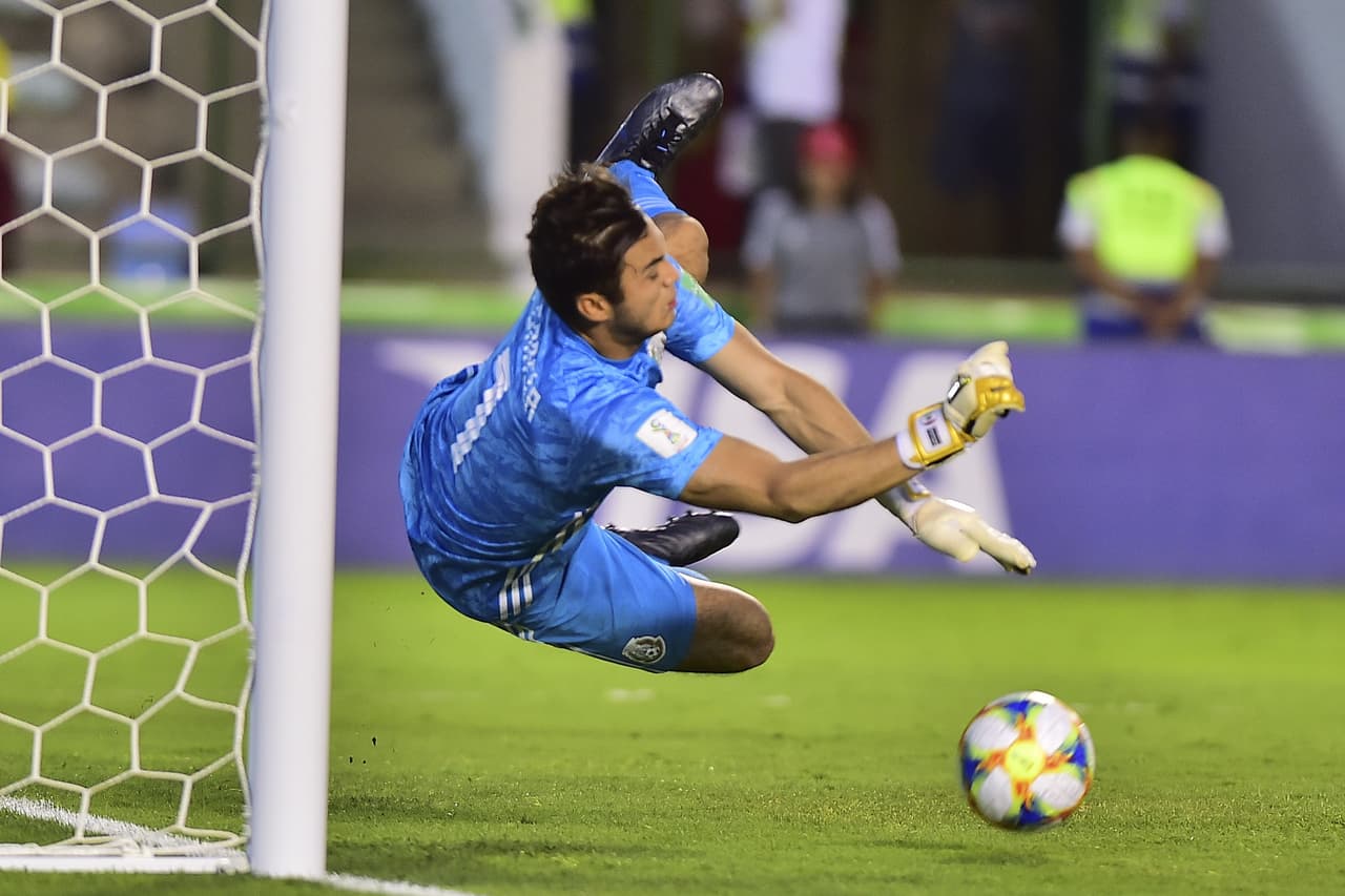 Después de empatar 1-1 en el tiempo reglamentario, el Tri Sub 17 se impuso desde los once pasos y ahora disputará el título.