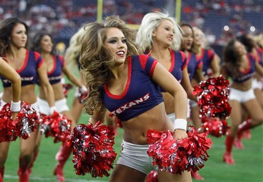 ¡Regresaron las hermosas cheerleaders de la NFL!, como los jugadores, ellas también se preparan al máximo para la temporada 2015, checa lo mejor de ellas en la primera semana.