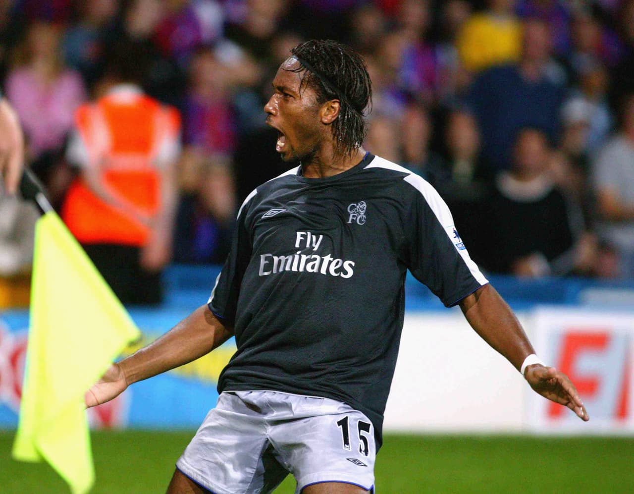 2004 - Didier Drogba (del Olympique Marsella al Chelsea F.C.): 45 millones de dólares.