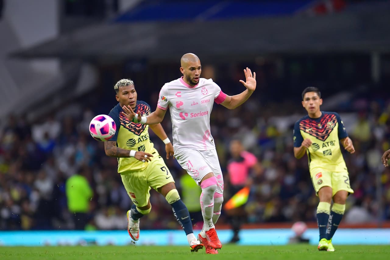 Con goles de Alvaro Fidalgo y Sebastián Córdova, América vence 2-1 a Santos, llegan a 31 puntos y continúan como líderes del torneo.