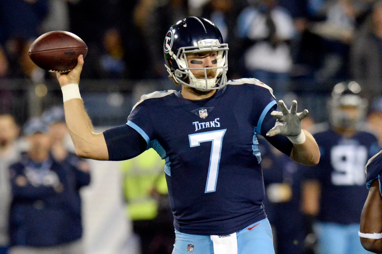 Sin el lesionado quarterback titular Marcus Mariota, Blaine Gabbert se encargó de la ofensiva de los Tennessee Titans, pero no tuvo una noche afortunada con ds intercepciones y 165 yardas.