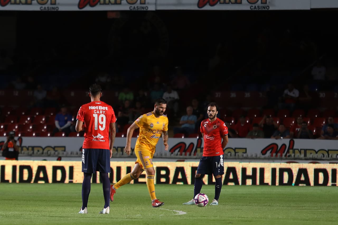 Tigres no respetó el acuerdo con Veracruz en la protesta por falta de pagos y paralizó por instantes al futbol mexicano.