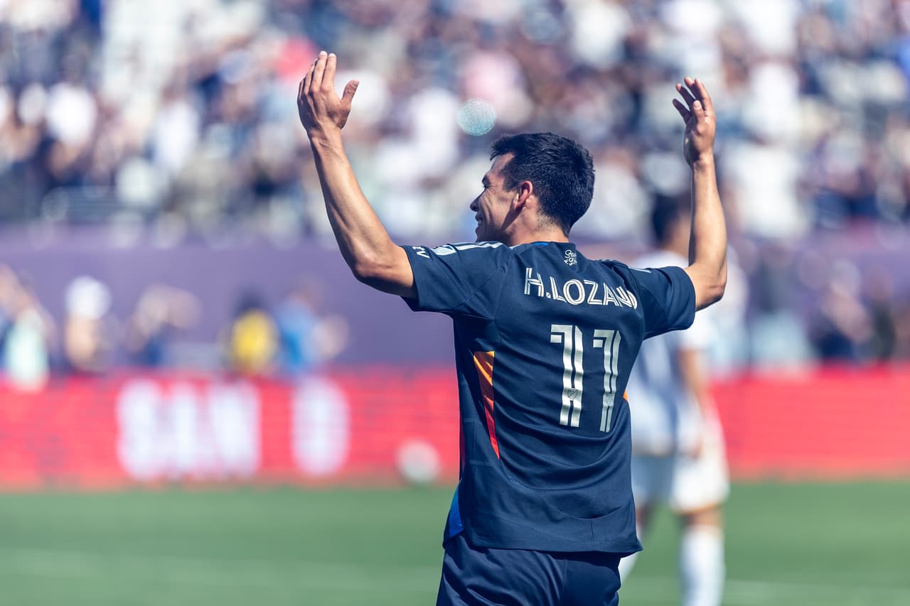 Chucky Lozano y Messi lideran ventas en la MLS