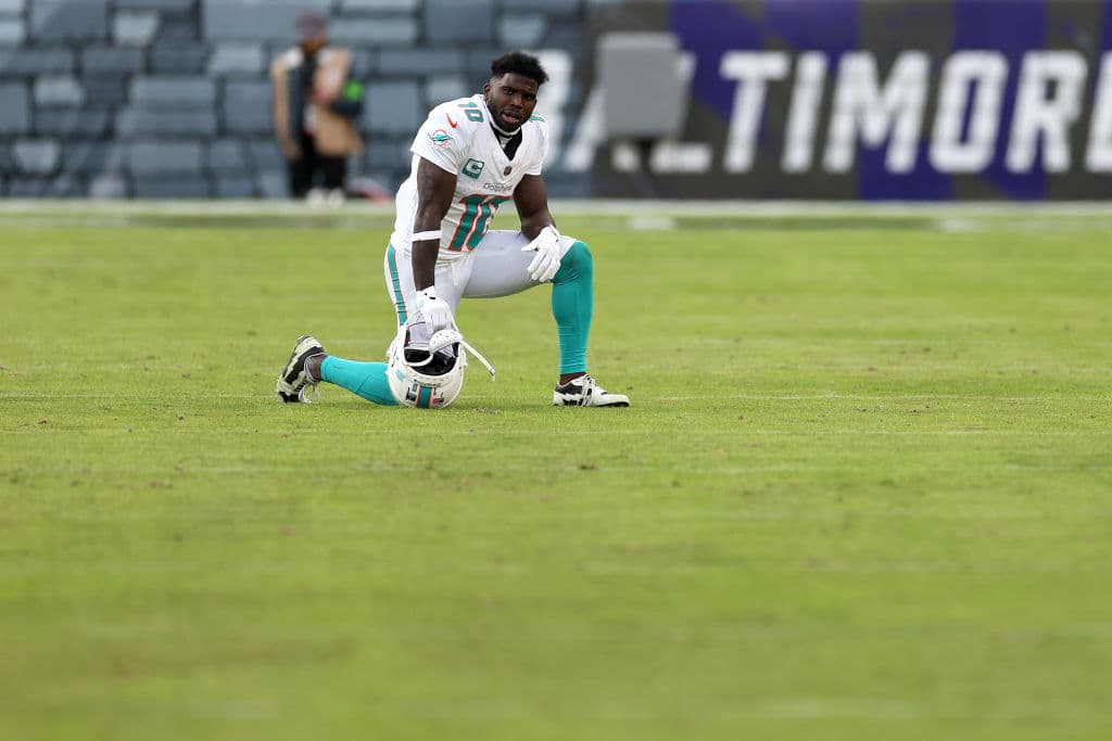 Incendio consume la residencia de Tyreek Hill