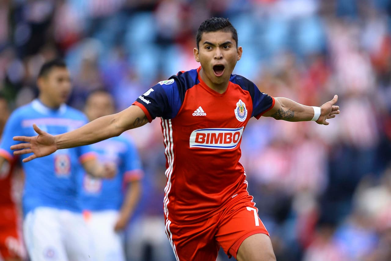 Orbelín Pineda fue la gran bomba de Cruz Azul a inicios de 2019 pagando a Chivas un aproximado de 12 millones de dólares por su ficha.