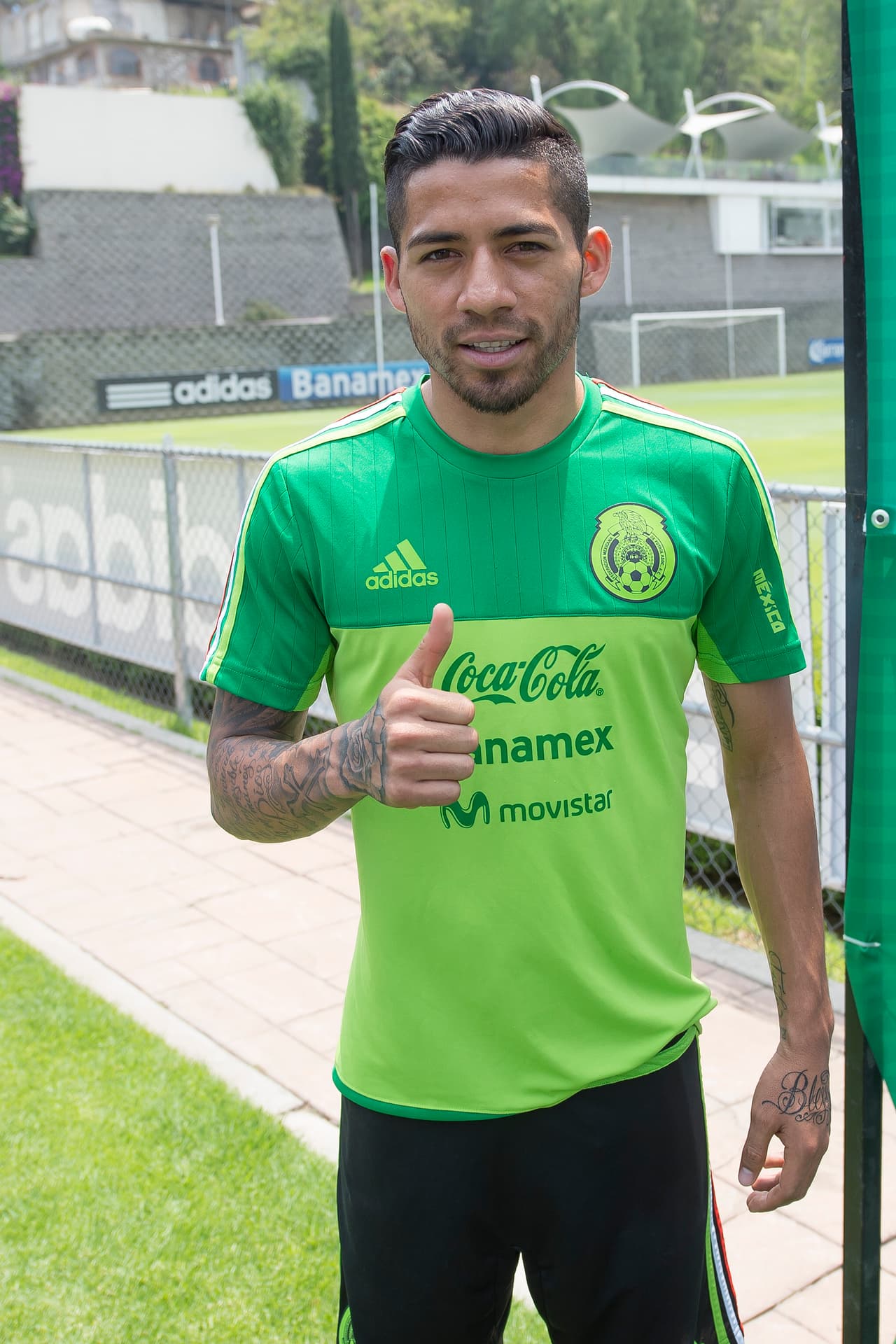 Javier Aquino- Está lejos del juego que lo llevó al fútbol europeo, se espera mucho de él y no lo ha mostrado. Calificación 7