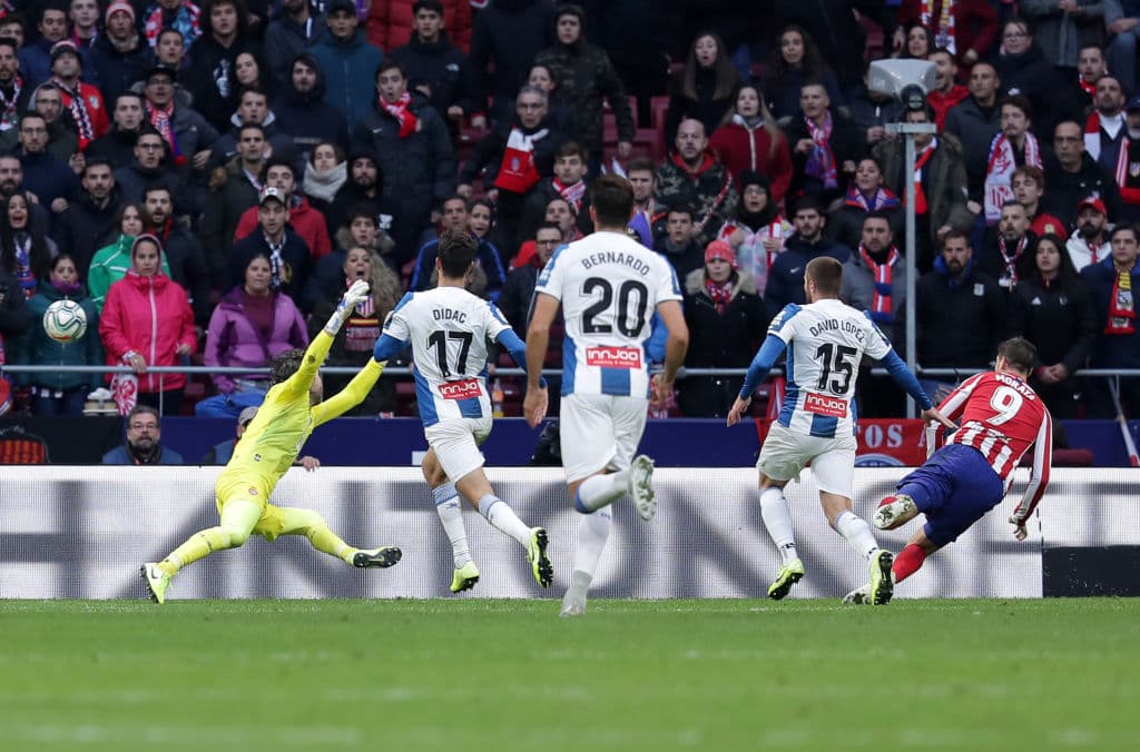Atlético de Madrid 3-1 al Espanyol, con goles de Correa, Morata y Koke; Darder abrió el marcador. Héctor Herrera jugó los 90 minutos.