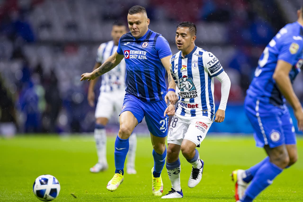 Cruz Azul vino de atrás para rescatar el empate ante los Tuzos del Pachuca.