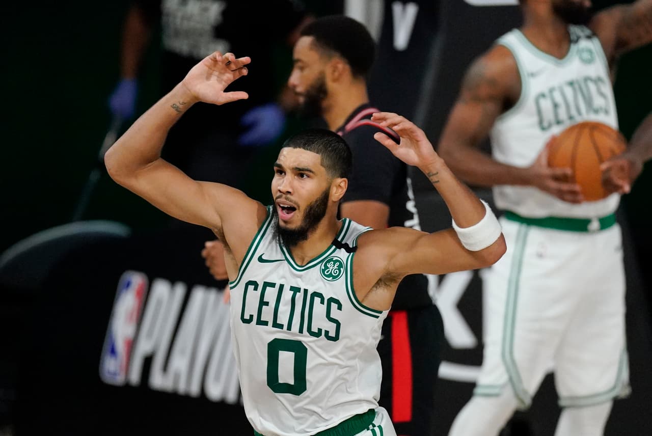 El cuarto juego fue para los de Toronto 93-100 y empatan al serie a dos juegos. El quinto encuentro será el próximo 7 de septiembre.