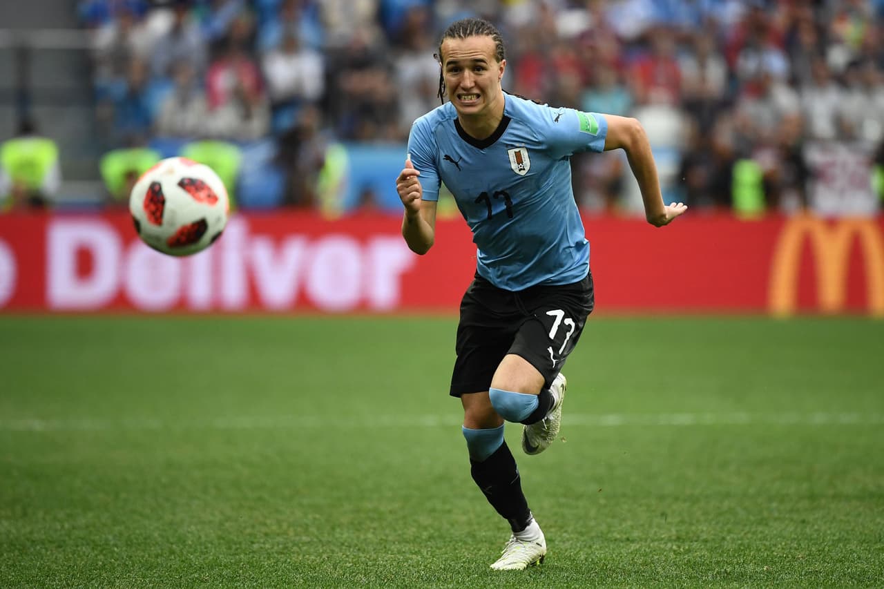El uruguayo Diego Laxalt tendría tres interesados en Inglaterra para que deje el Genoa: Everton, Bournemouth y Crystal Palace.
