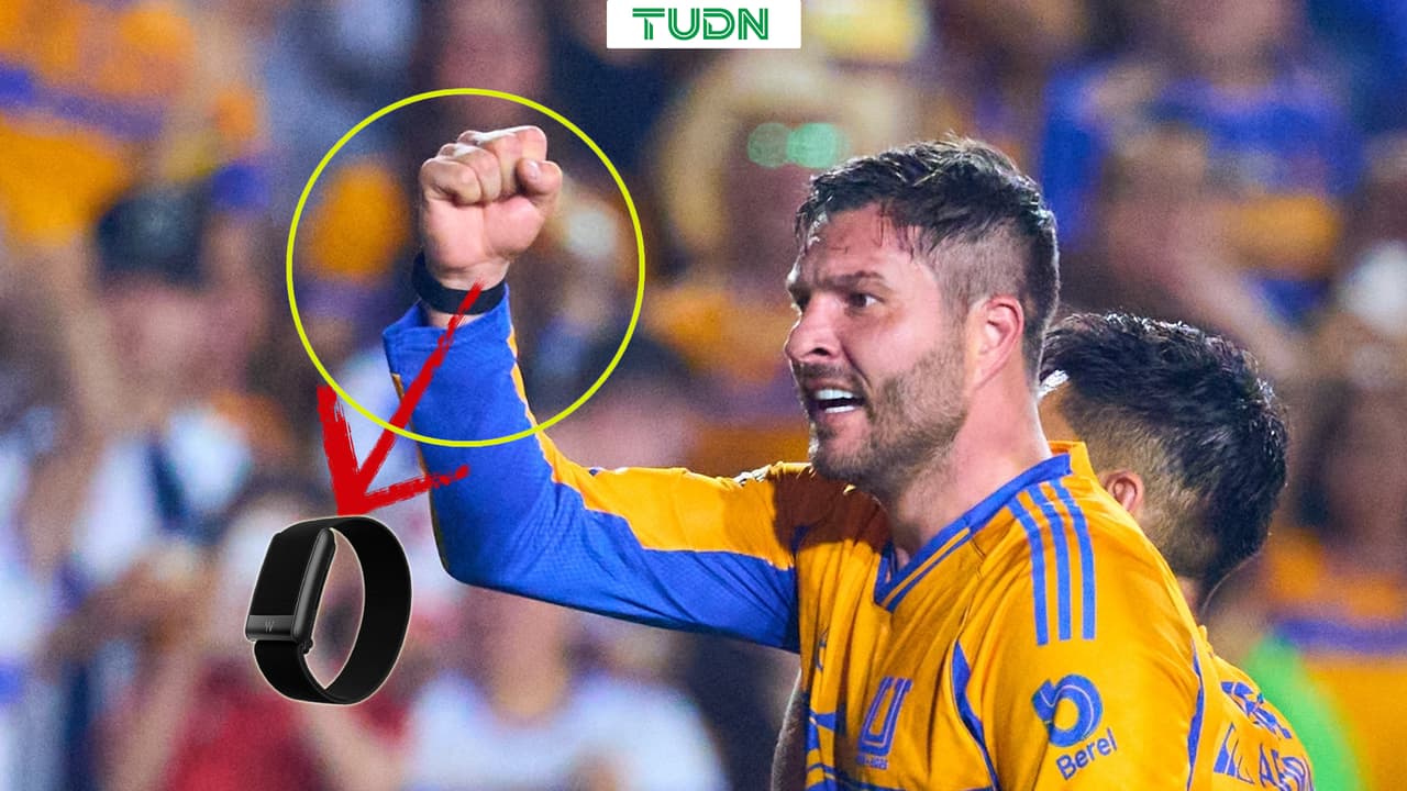 Gignac causa polémica por usar un supuesto reloj en el Clásico Regio