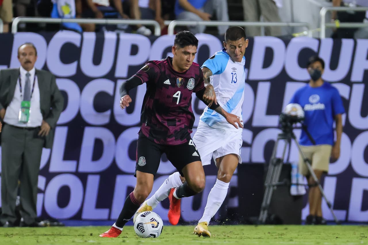 Tras su decepcionante debut ante Trinidad y Tobago, el Tricolor consiguió su primera victoria en la Copa Oro de la mano del 'Mellizo', quien hizo dos goles, y Orbelín Pineda, quien marcó el tercero.
