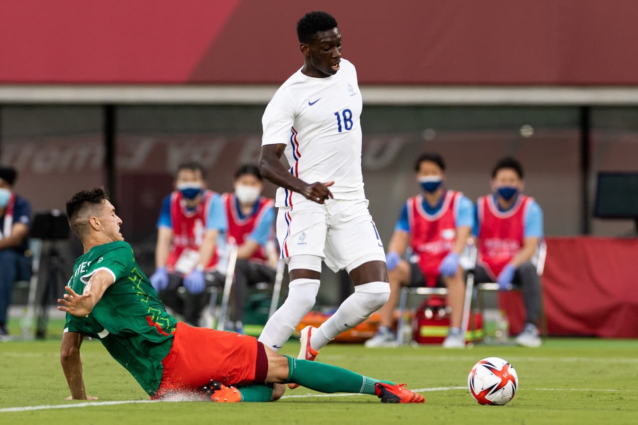 México debutó en Juegos Olímpicos y lo hizo con autoridad goleando a la Selección de Francia.